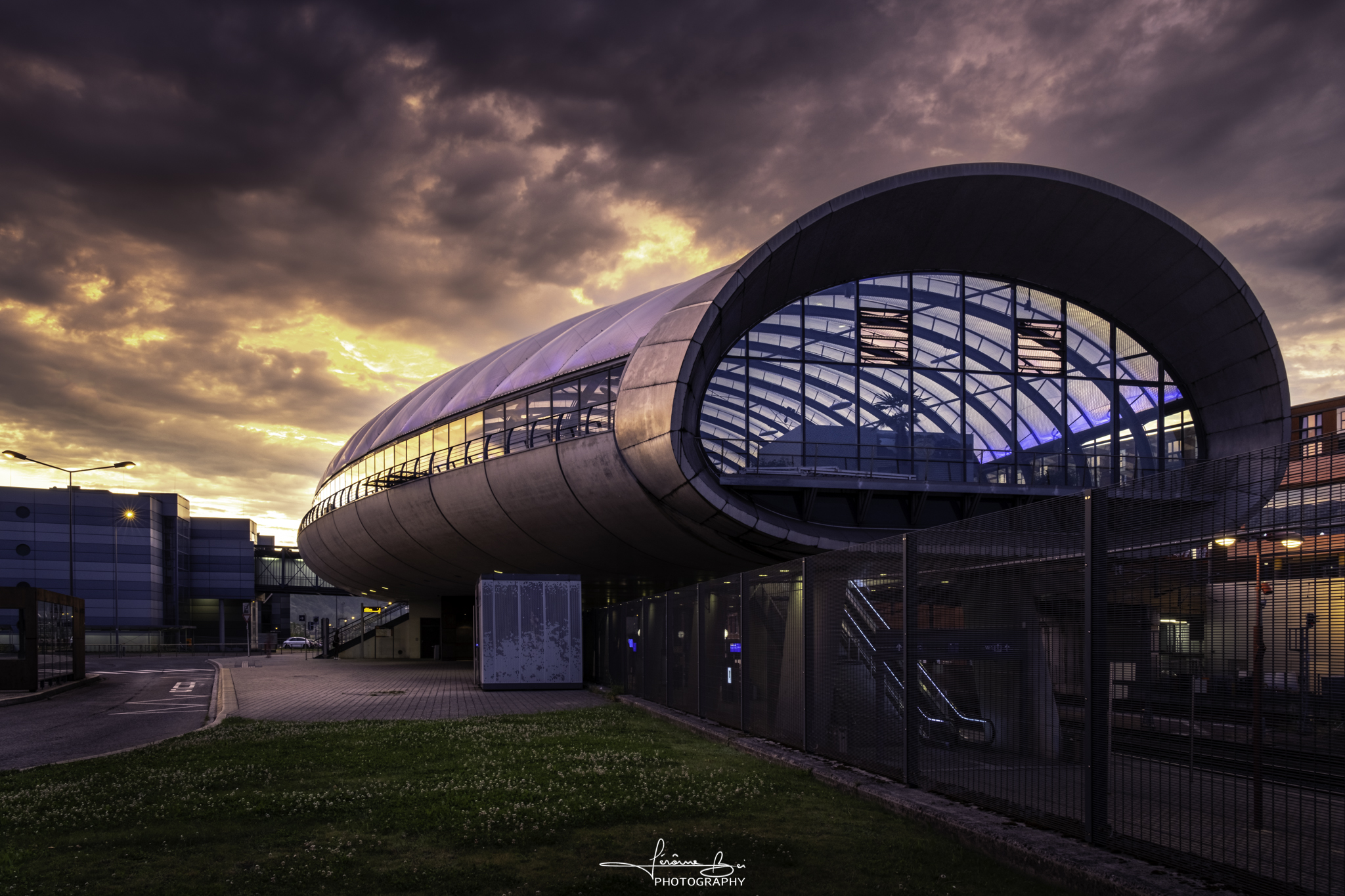 Belval Sunsets series cover by Jérôme Bei